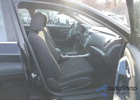 2014 Nissan Altima 2.5 S z USA, uszkodzony, nr VIN 1N4AL3AP3EC185472